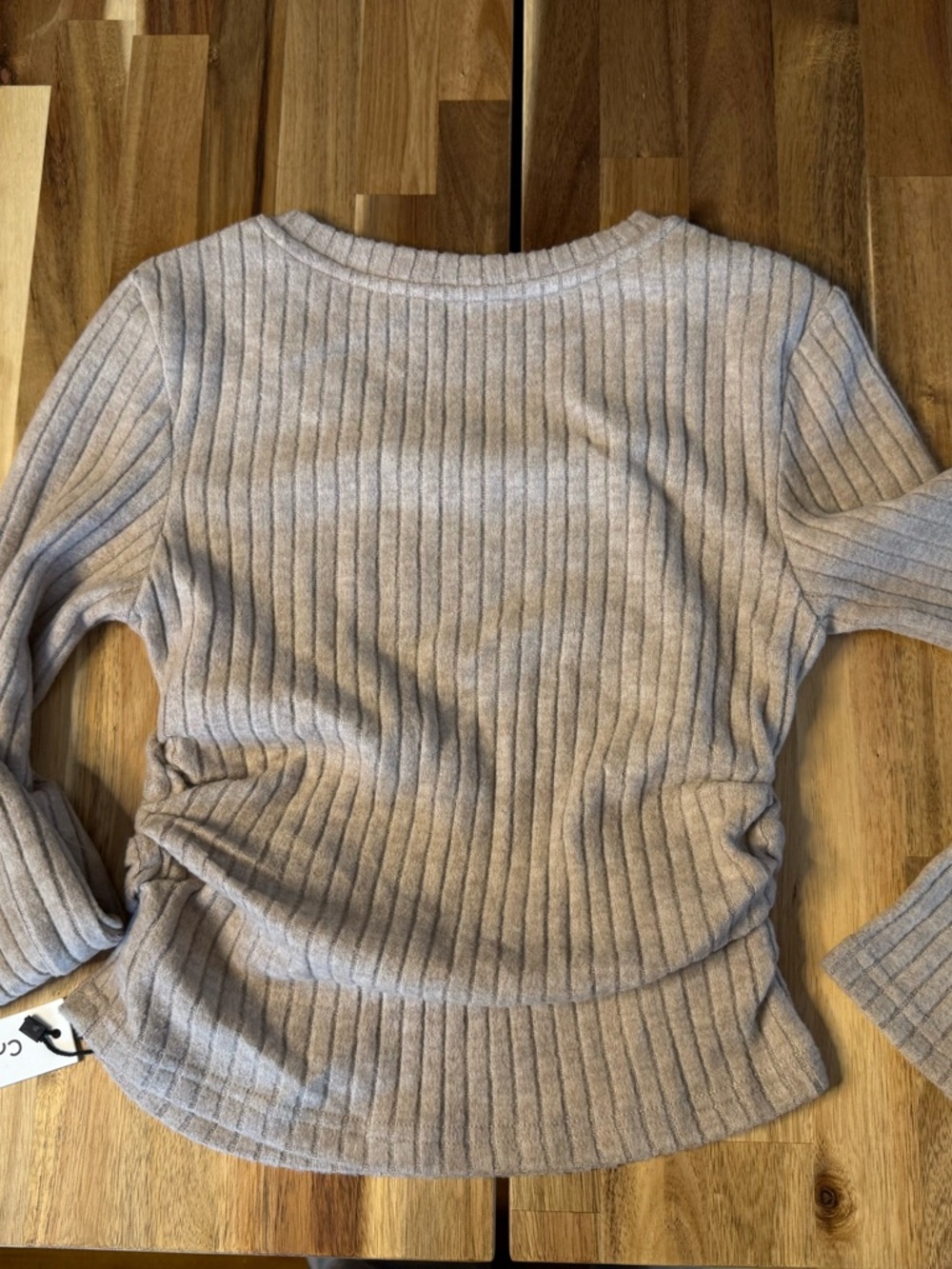 Commense V-Neck Ribbed Sweater - Picture 5 of 7